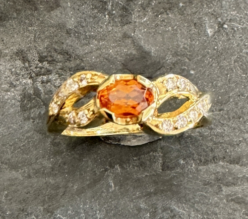 Mandarin - Granat Ring 585 GG